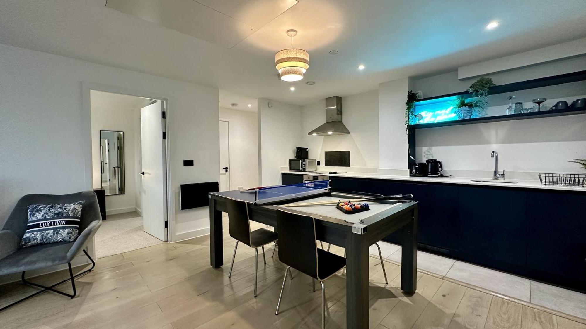 Lux Livin' Apartments - Luxury 2 Bed Apartment With Sky Garden Manchester Exteriör bild