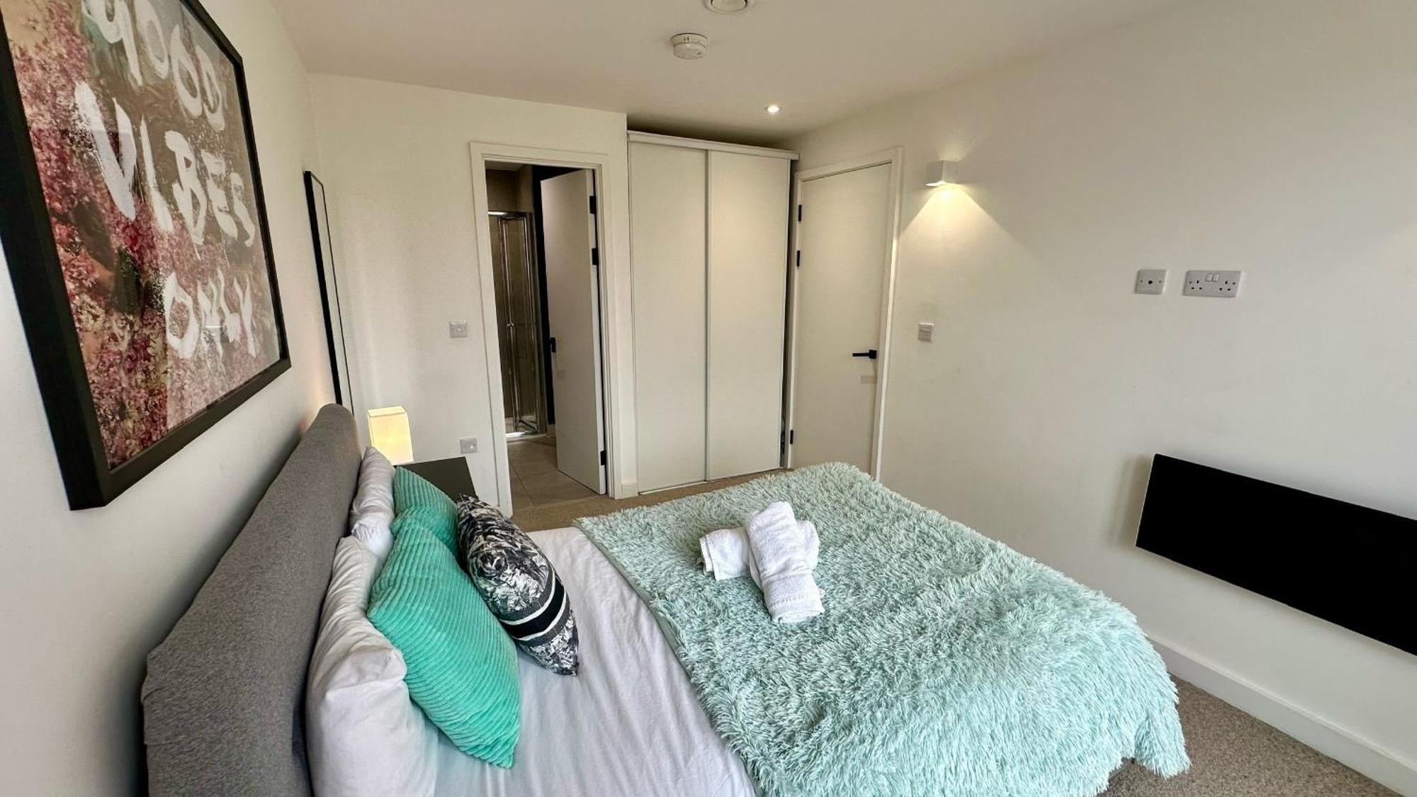 Lux Livin' Apartments - Luxury 2 Bed Apartment With Sky Garden Manchester Exteriör bild